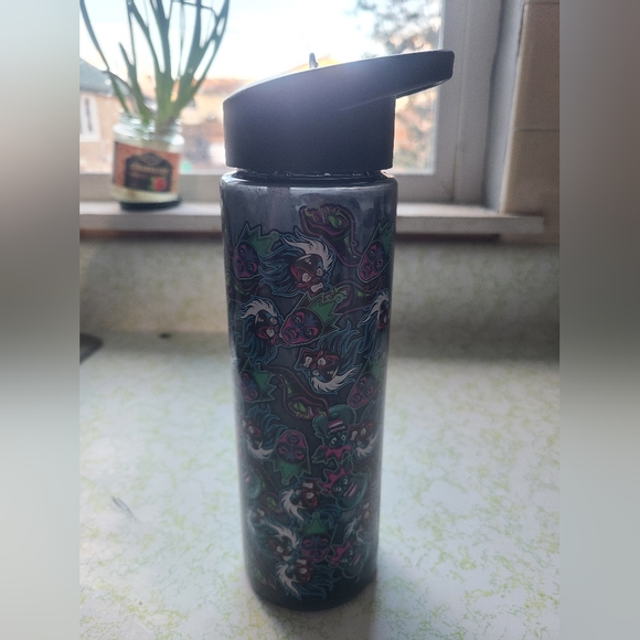 NWOT Disney Villains Triton Water Bottle, 24oz - Picture 3 of 4